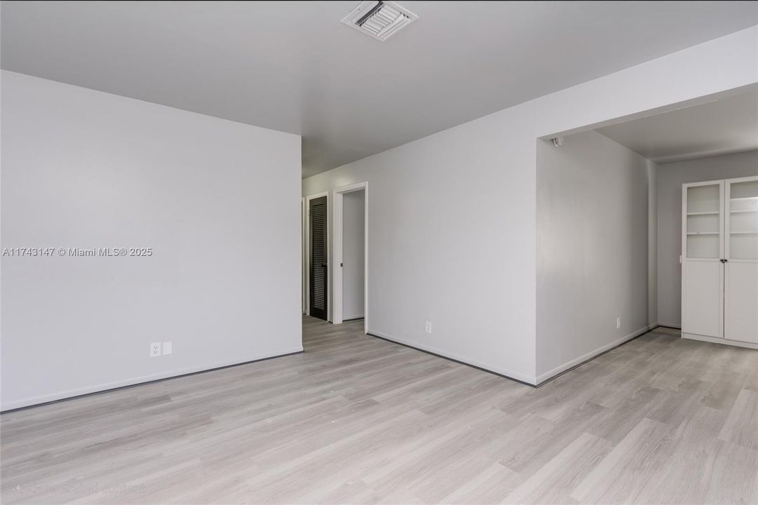 Recently Sold: $1,450,000 (0 beds, 0 baths, 4203 Square Feet)