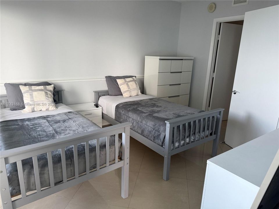 En Venta: $1,200,000 (2 camas, 2 baños, 1458 Pies cuadrados)