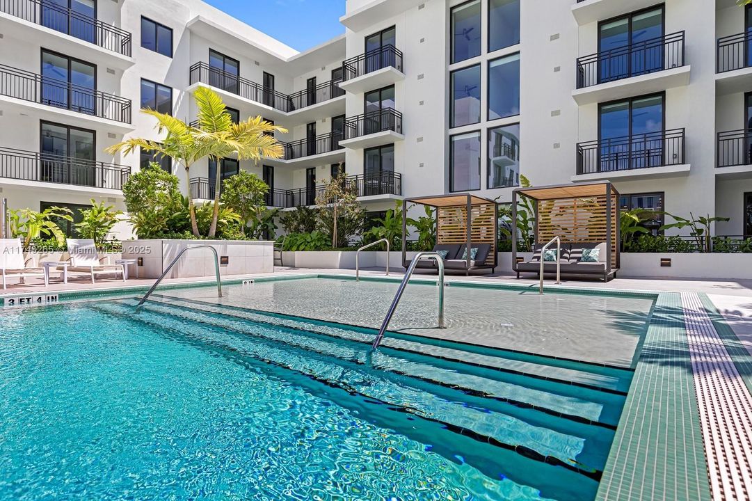 Recently Rented: $2,085 (0 beds, 1 baths, 0 Square Feet)