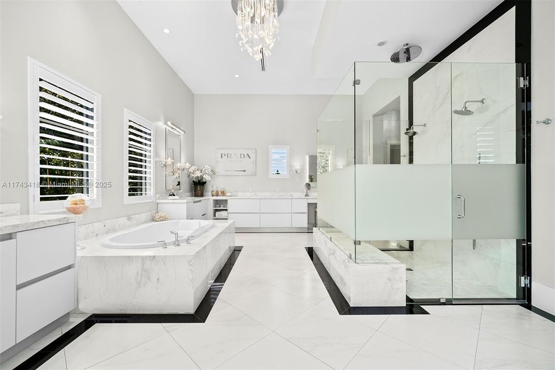 Недавно арендовано: $34,000 (6 спален, 6 ванн, 7255 Квадратных фут)