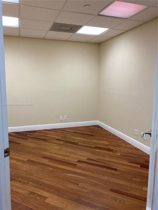 待售: $1,149,000 (0 贝兹, 0 浴室, 0 平方英尺)