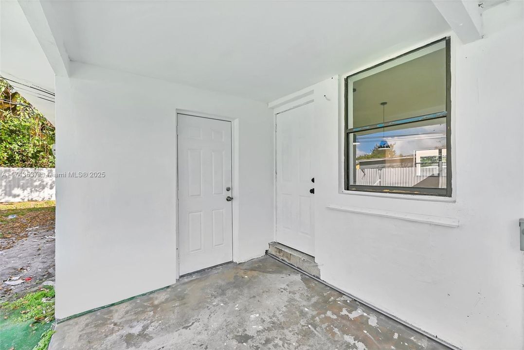 Recently Sold: $615,000 (0 beds, 0 baths, 1740 Square Feet)