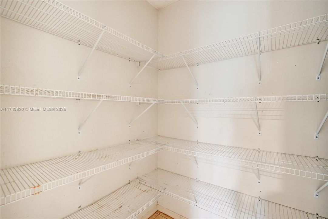 Recently Sold: $364,950 (4 beds, 4 baths, 3342 Square Feet)