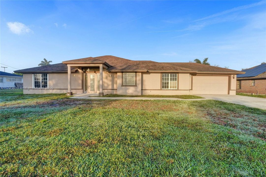 Recently Sold: $364,950 (4 beds, 4 baths, 3342 Square Feet)