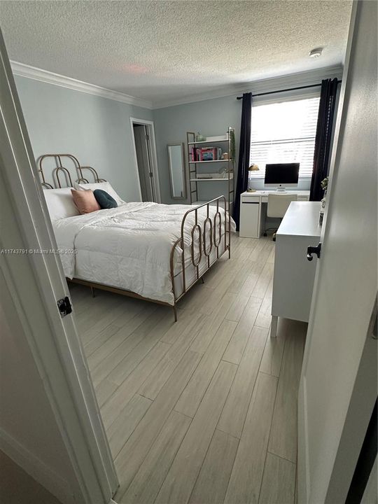 Recently Rented: $2,650 (2 beds, 2 baths, 1005 Square Feet)