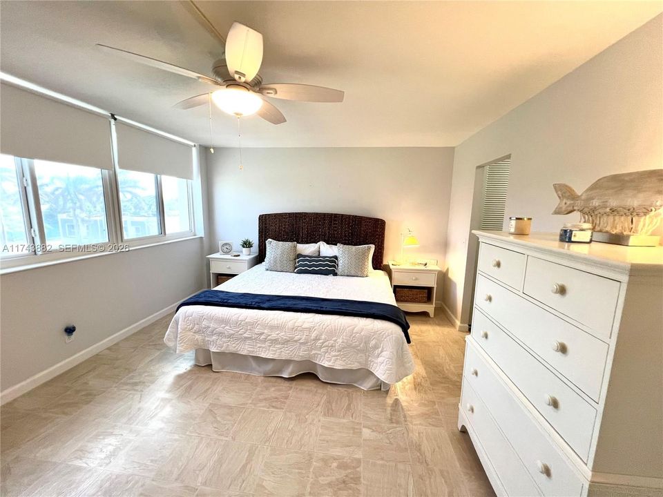 King Bed
