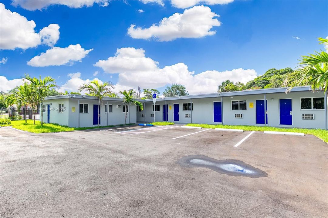 最近售出: $1,850,000 (0 贝兹, 0 浴室, 0 平方英尺)