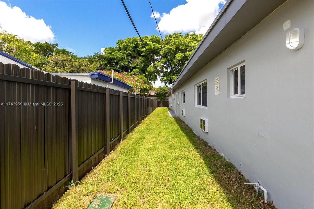 最近售出: $1,850,000 (0 贝兹, 0 浴室, 0 平方英尺)