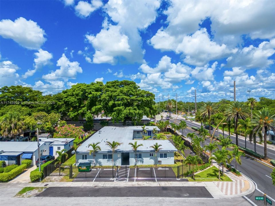 最近售出: $1,850,000 (0 贝兹, 0 浴室, 0 平方英尺)