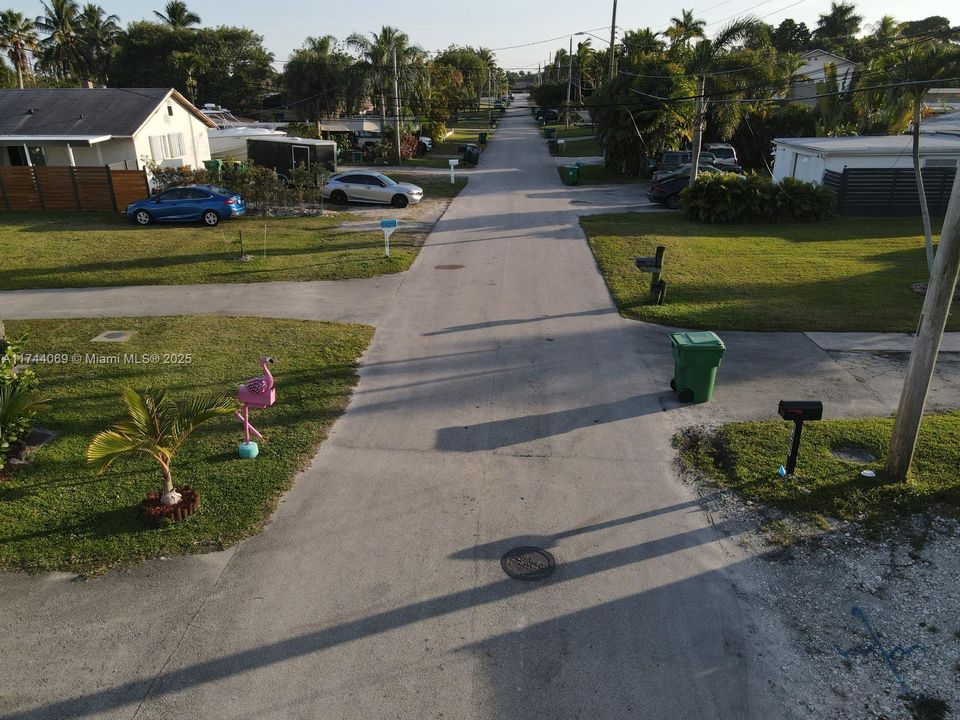 For Sale: $750,000 (0.26 acres)