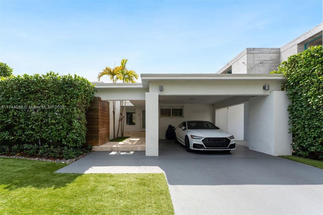 Recently Sold: $2,395,000 (4 beds, 3 baths, 0 Square Feet)