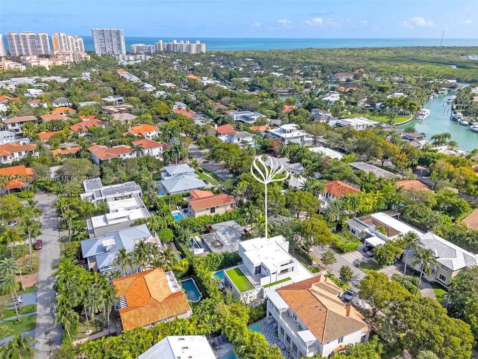 For Sale: $6,500,000 (6 beds, 6 baths, 3670 Square Feet)