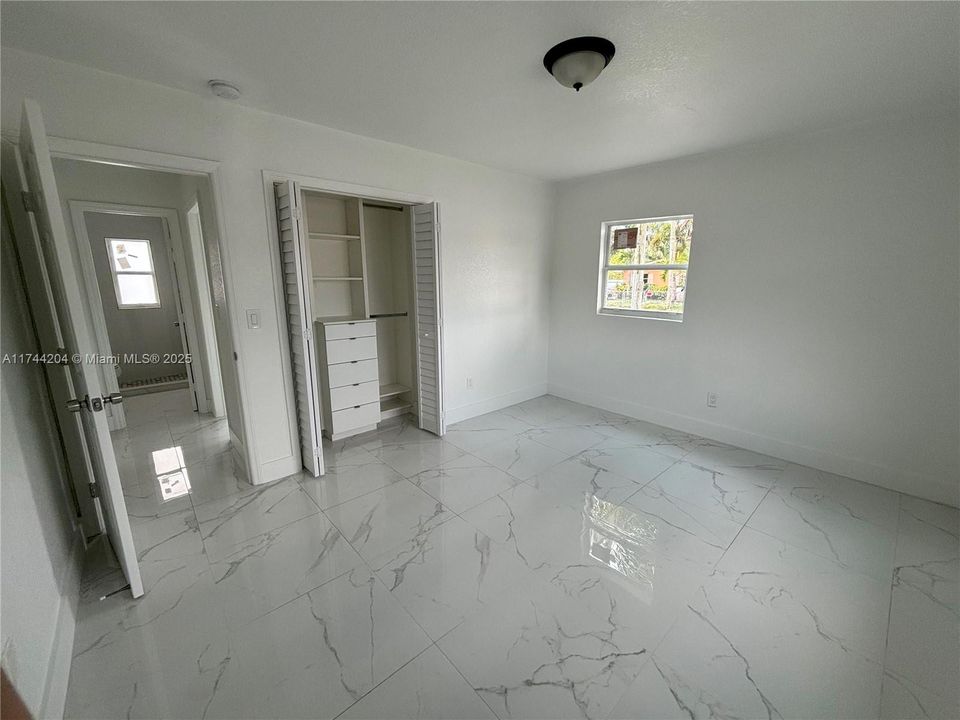 For Sale: $690,000 (0 beds, 0 baths, 1560 Square Feet)