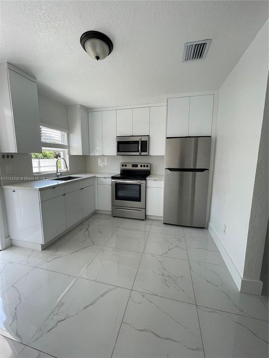 For Sale: $690,000 (0 beds, 0 baths, 1560 Square Feet)