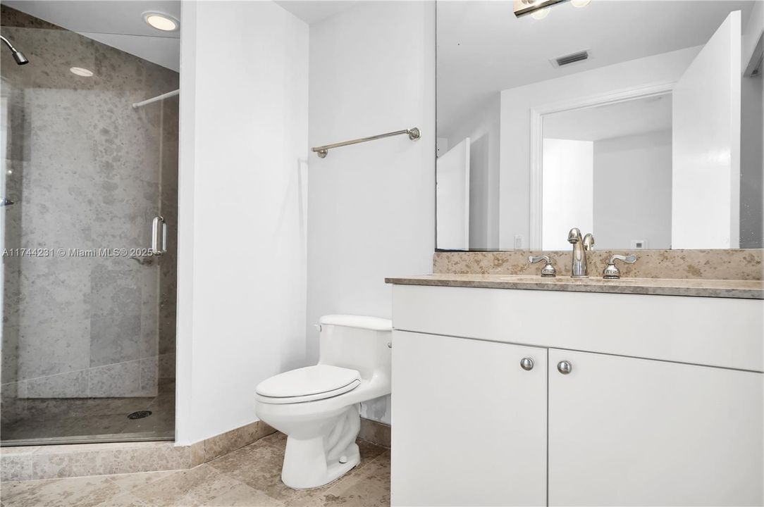 Recently Sold: $1,695,000 (2 beds, 2 baths, 1380 Square Feet)