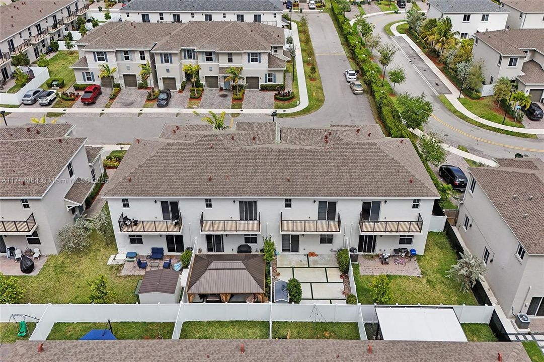 待售: $499,000 (3 贝兹, 2 浴室, 1712 平方英尺)