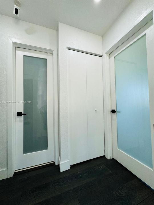 Active With Contract: $480,000 (3 beds, 3 baths, 1255 Square Feet)