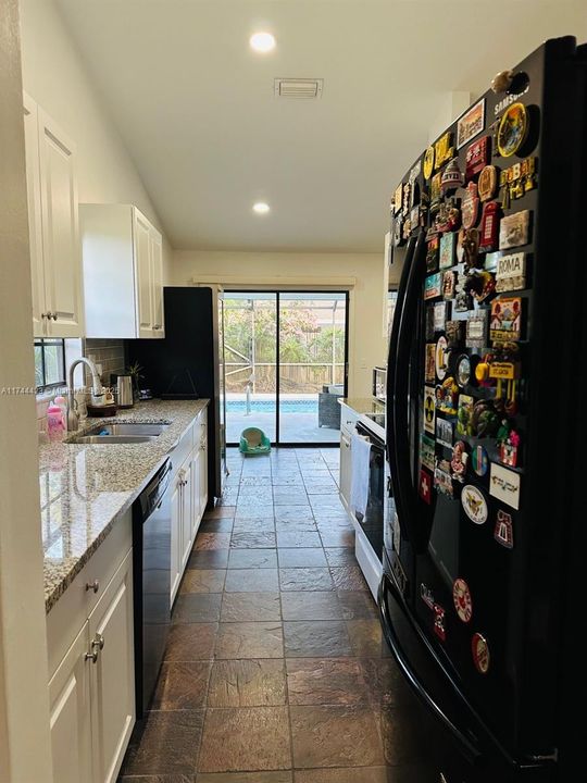 最近租的: $3,500 (3 贝兹, 2 浴室, 1528 平方英尺)