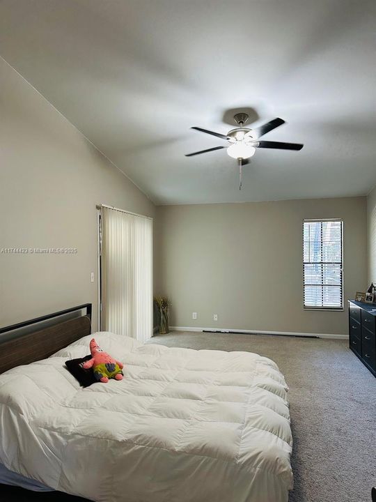 最近租的: $3,500 (3 贝兹, 2 浴室, 1528 平方英尺)