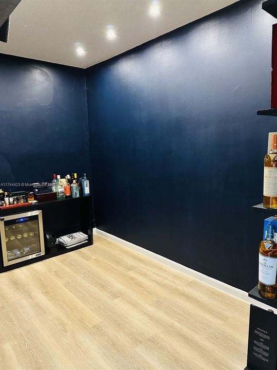 最近租的: $3,500 (3 贝兹, 2 浴室, 1528 平方英尺)