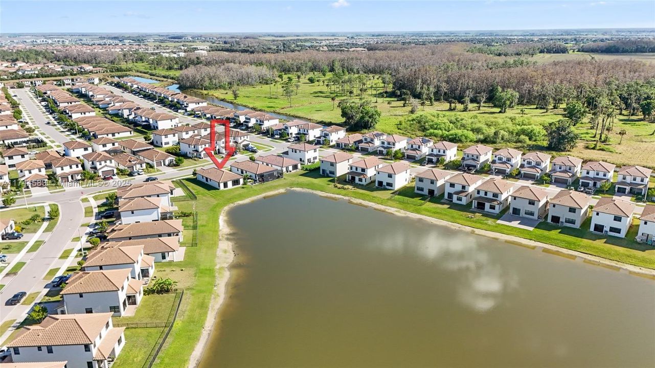 Recently Sold: $385,000 (3 beds, 2 baths, 1602 Square Feet)
