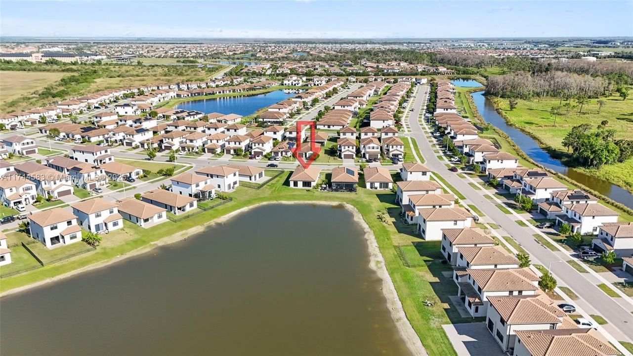 Recently Sold: $385,000 (3 beds, 2 baths, 1602 Square Feet)