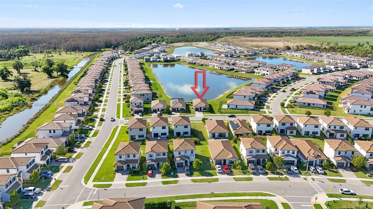 Recently Sold: $385,000 (3 beds, 2 baths, 1602 Square Feet)