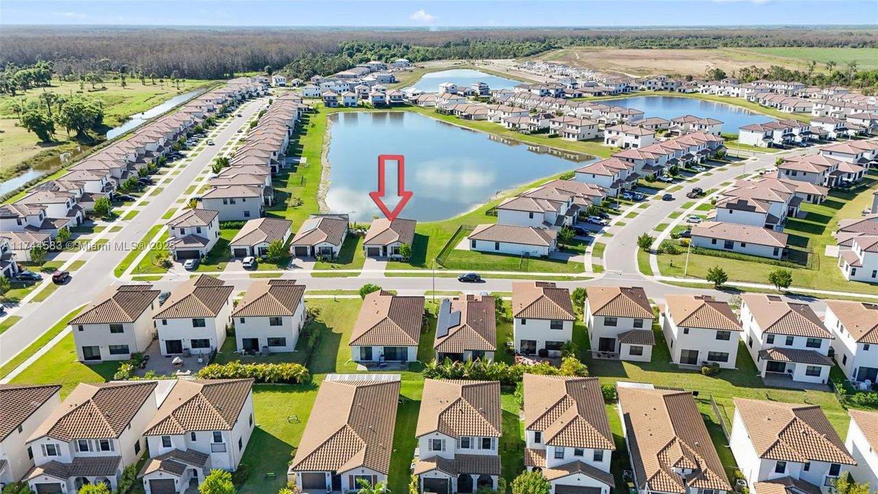 Recently Sold: $385,000 (3 beds, 2 baths, 1602 Square Feet)