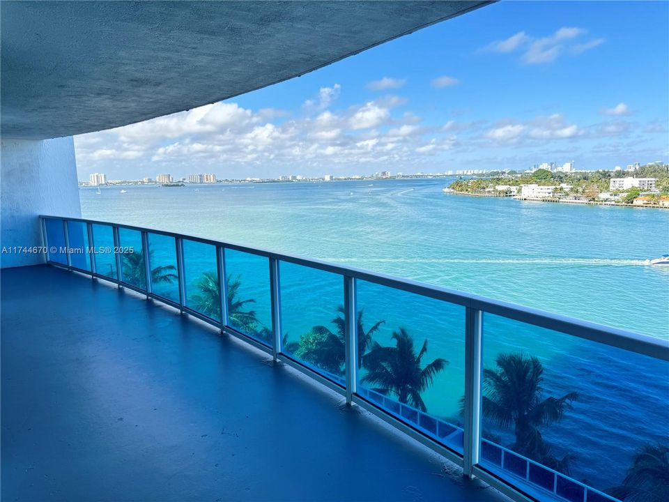 Недавно арендовано: $3,650 (2 спален, 2 ванн, 1470 Квадратных фут)