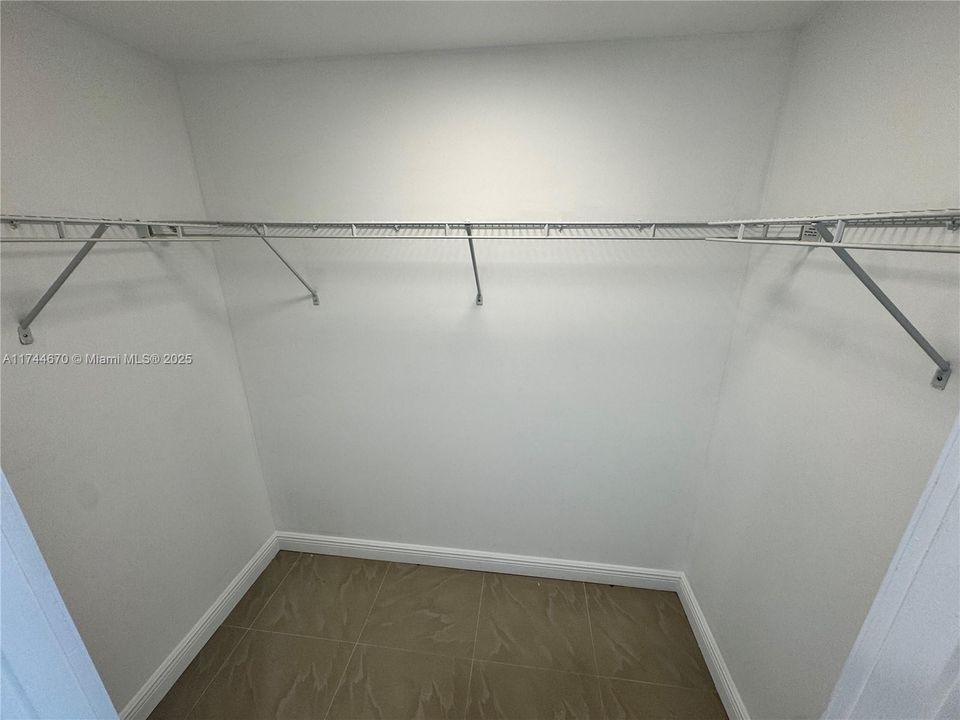 Недавно арендовано: $3,650 (2 спален, 2 ванн, 1470 Квадратных фут)