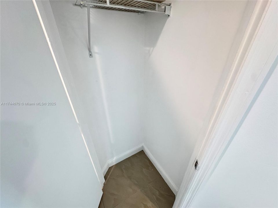 Недавно арендовано: $3,650 (2 спален, 2 ванн, 1470 Квадратных фут)