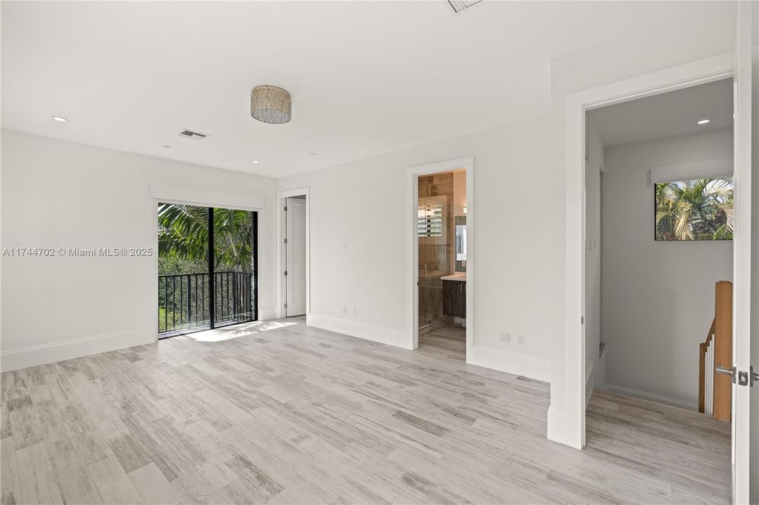 Guest bedroom #2 over west garage