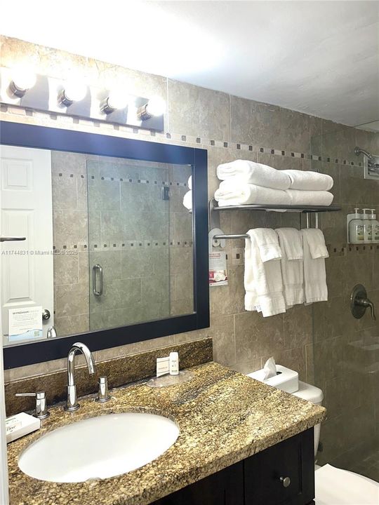 For Sale: $135,000 (0 beds, 1 baths, 360 Square Feet)