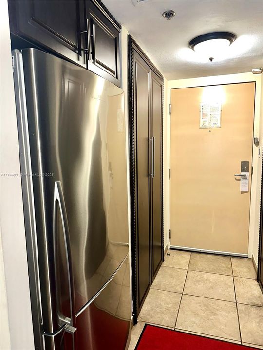 For Sale: $135,000 (0 beds, 1 baths, 360 Square Feet)