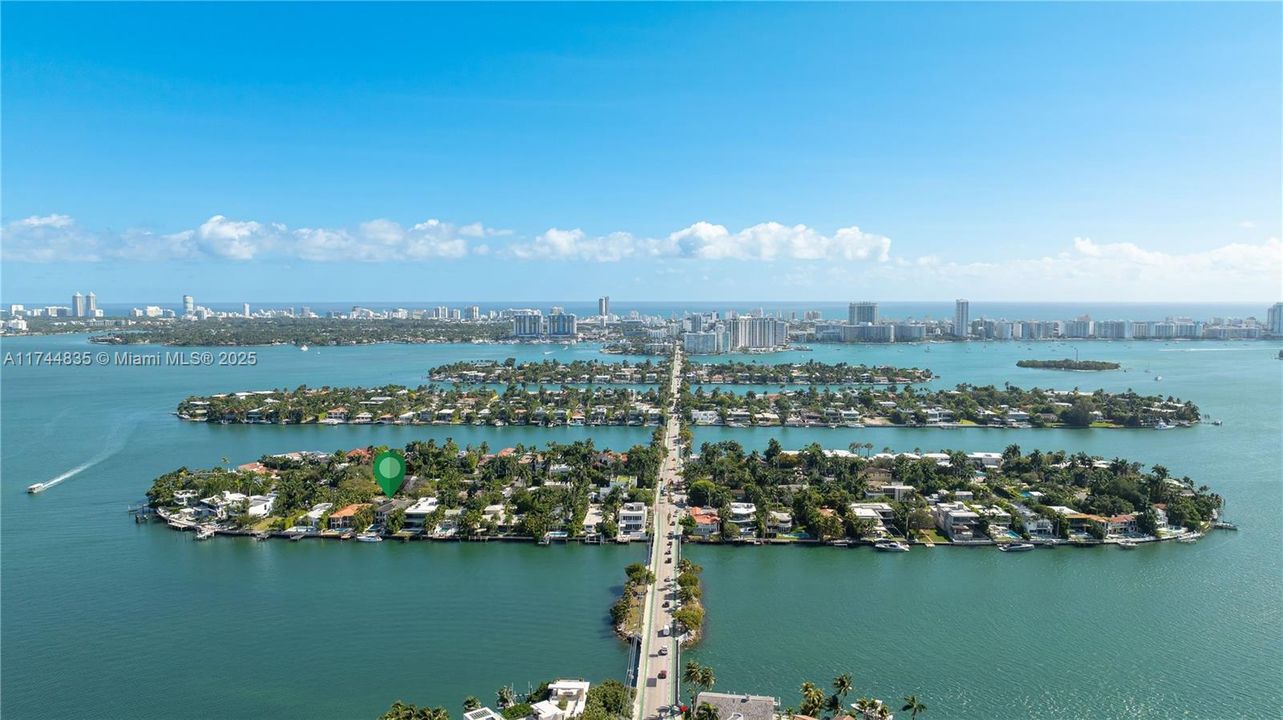 На продажу: $2,899,000 (5 спален, 5 ванн, 0 Квадратных фут)