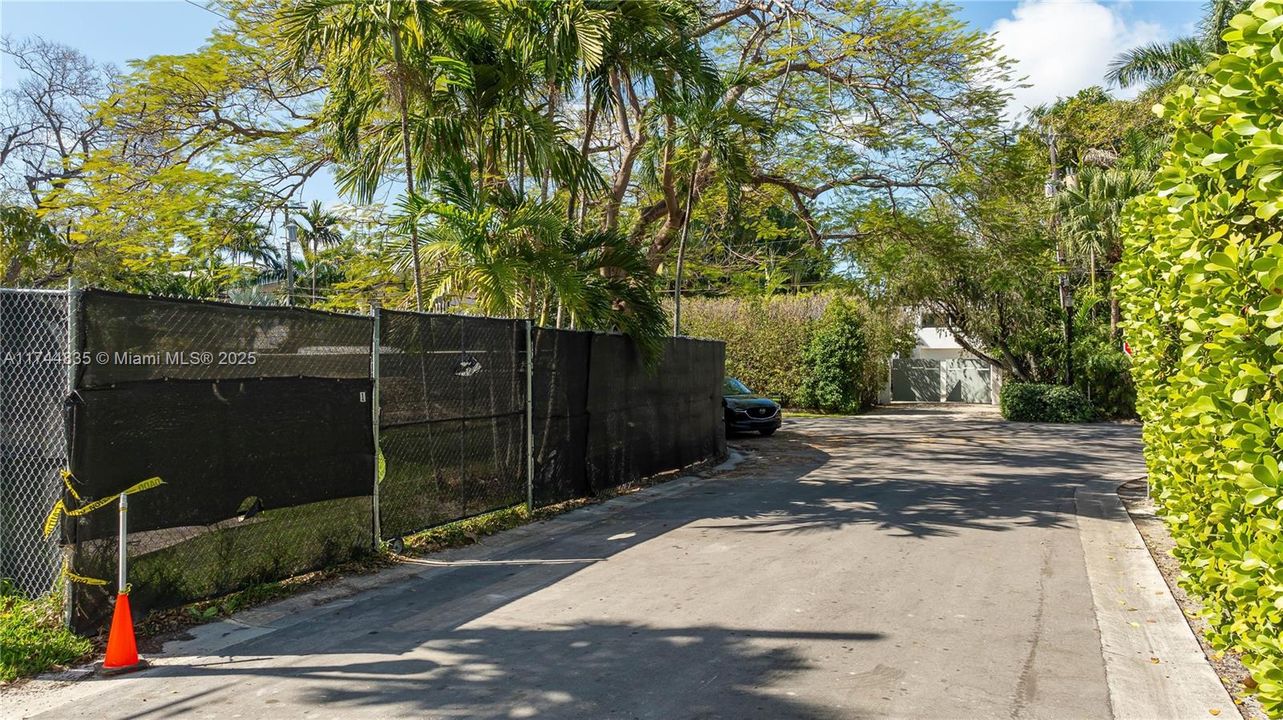 На продажу: $2,899,000 (5 спален, 5 ванн, 0 Квадратных фут)