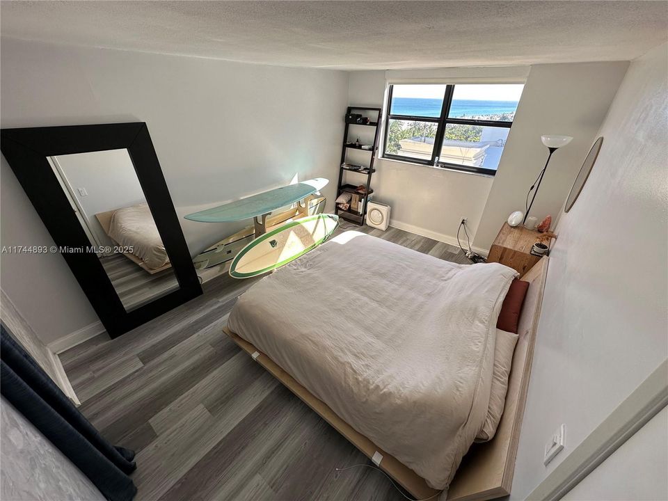 Recently Rented: $3,950 (2 beds, 2 baths, 902 Square Feet)