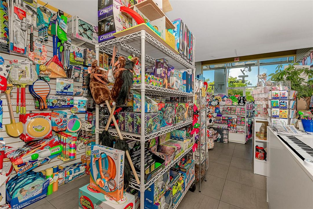 合同活跃: $150,000 (0 贝兹, 0 浴室, 0 平方英尺)