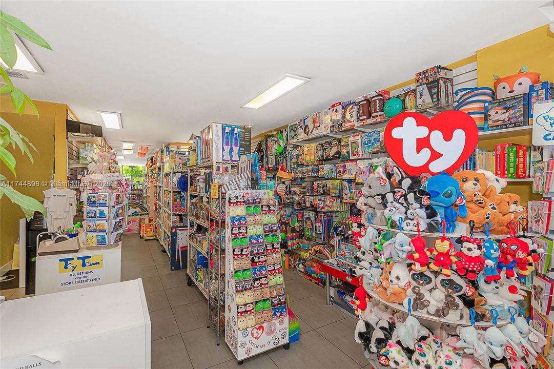 合同活跃: $150,000 (0 贝兹, 0 浴室, 0 平方英尺)