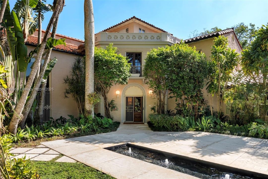 En Venta: $18,970,000 (7 camas, 8 baños, 6862 Pies cuadrados)