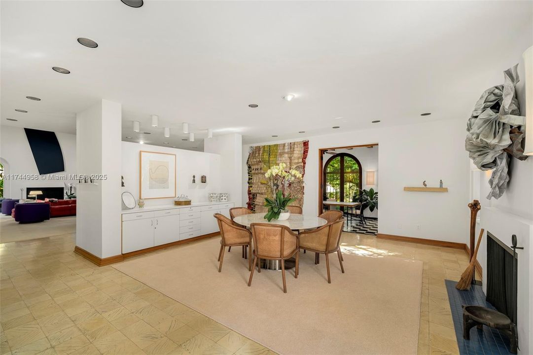 En Venta: $18,970,000 (7 camas, 8 baños, 6862 Pies cuadrados)