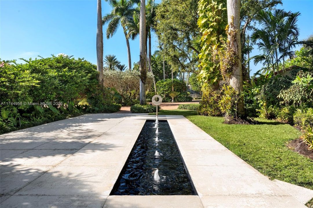 En Venta: $18,970,000 (7 camas, 8 baños, 6862 Pies cuadrados)