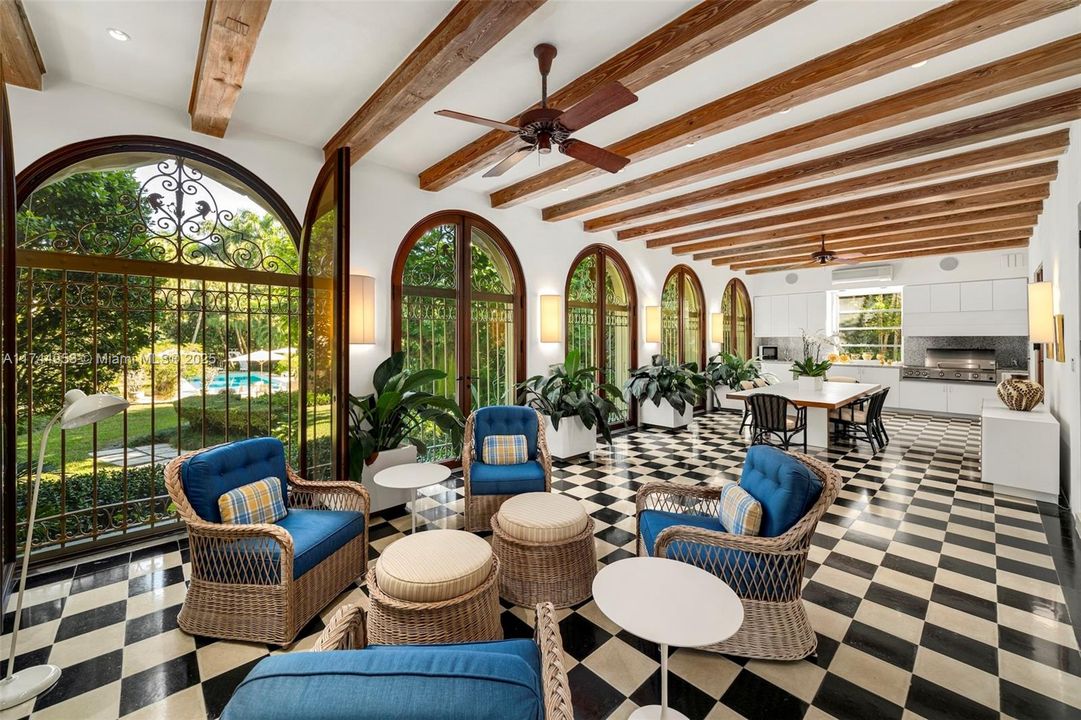 En Venta: $18,970,000 (7 camas, 8 baños, 6862 Pies cuadrados)