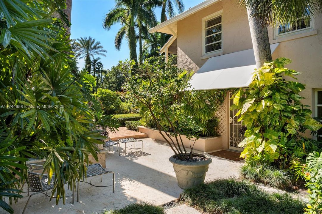 En Venta: $18,970,000 (7 camas, 8 baños, 6862 Pies cuadrados)