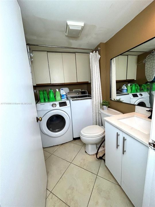 待售: $344,500 (2 贝兹, 2 浴室, 1236 平方英尺)