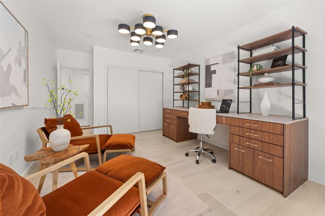 Recently Sold: $2,395,000 (3 beds, 2 baths, 0 Square Feet)