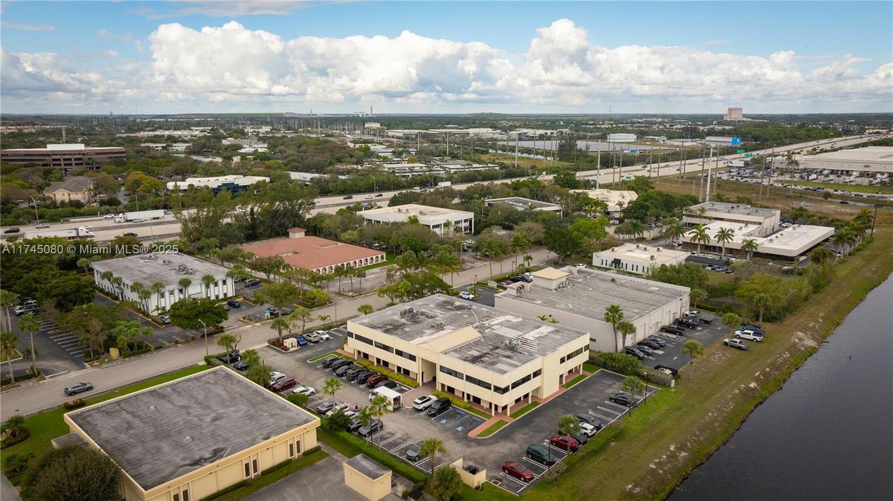 Недавно продано: $675,000 (0 спален, 0 ванн, 0 Квадратных фут)