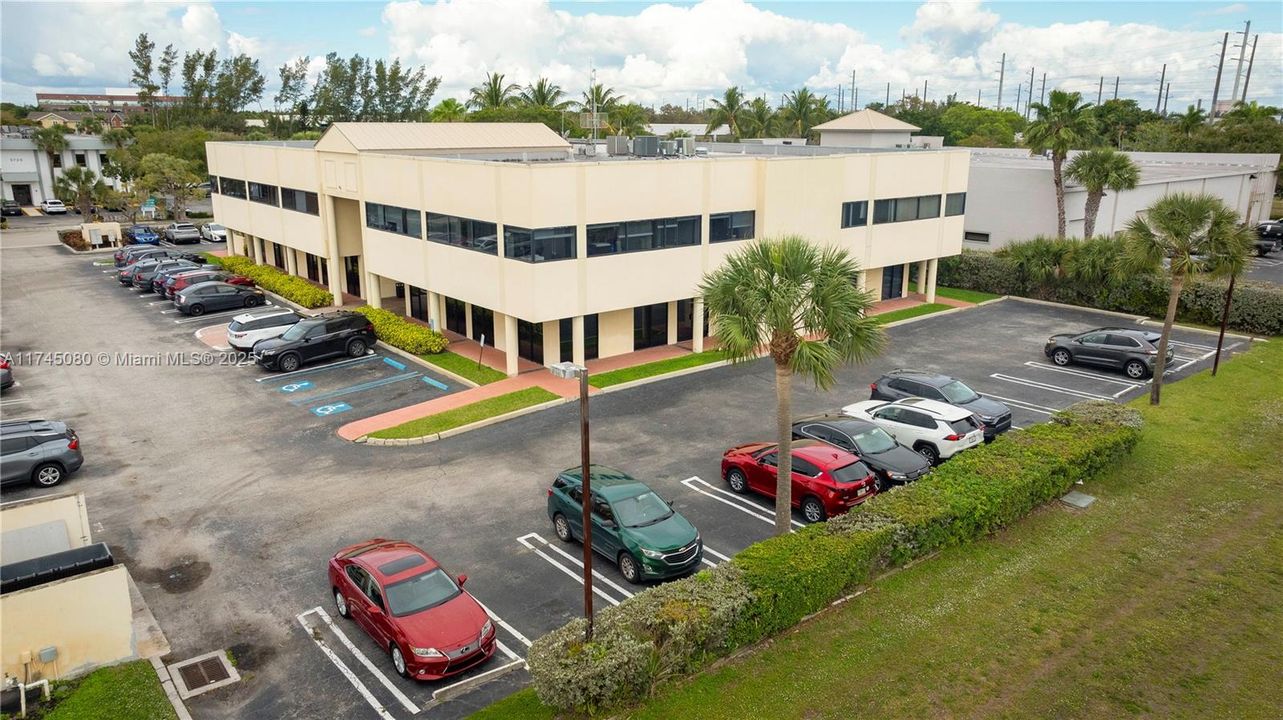 Недавно продано: $675,000 (0 спален, 0 ванн, 0 Квадратных фут)