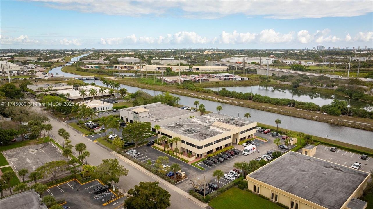 Недавно продано: $675,000 (0 спален, 0 ванн, 0 Квадратных фут)