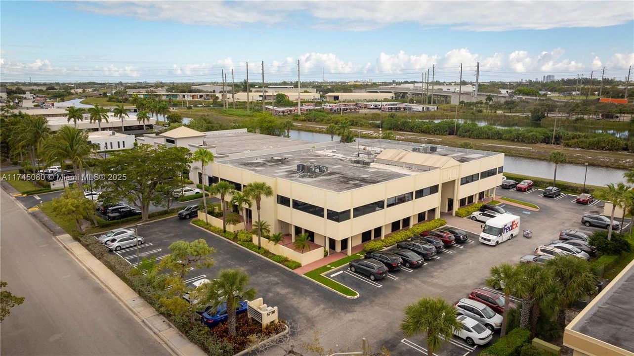 Недавно продано: $675,000 (0 спален, 0 ванн, 0 Квадратных фут)